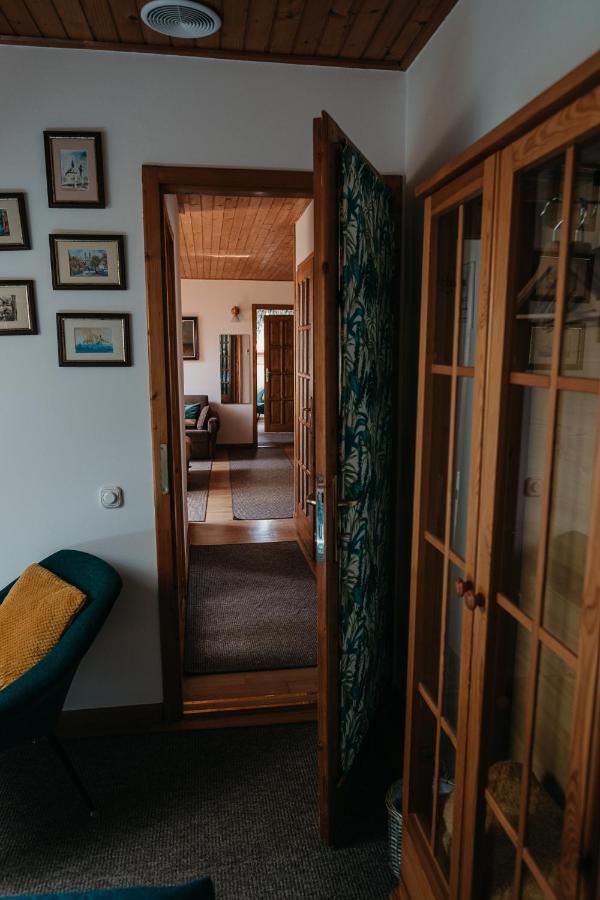 Hotel Hemina Vendeghaz Tata Zewnętrze zdjęcie