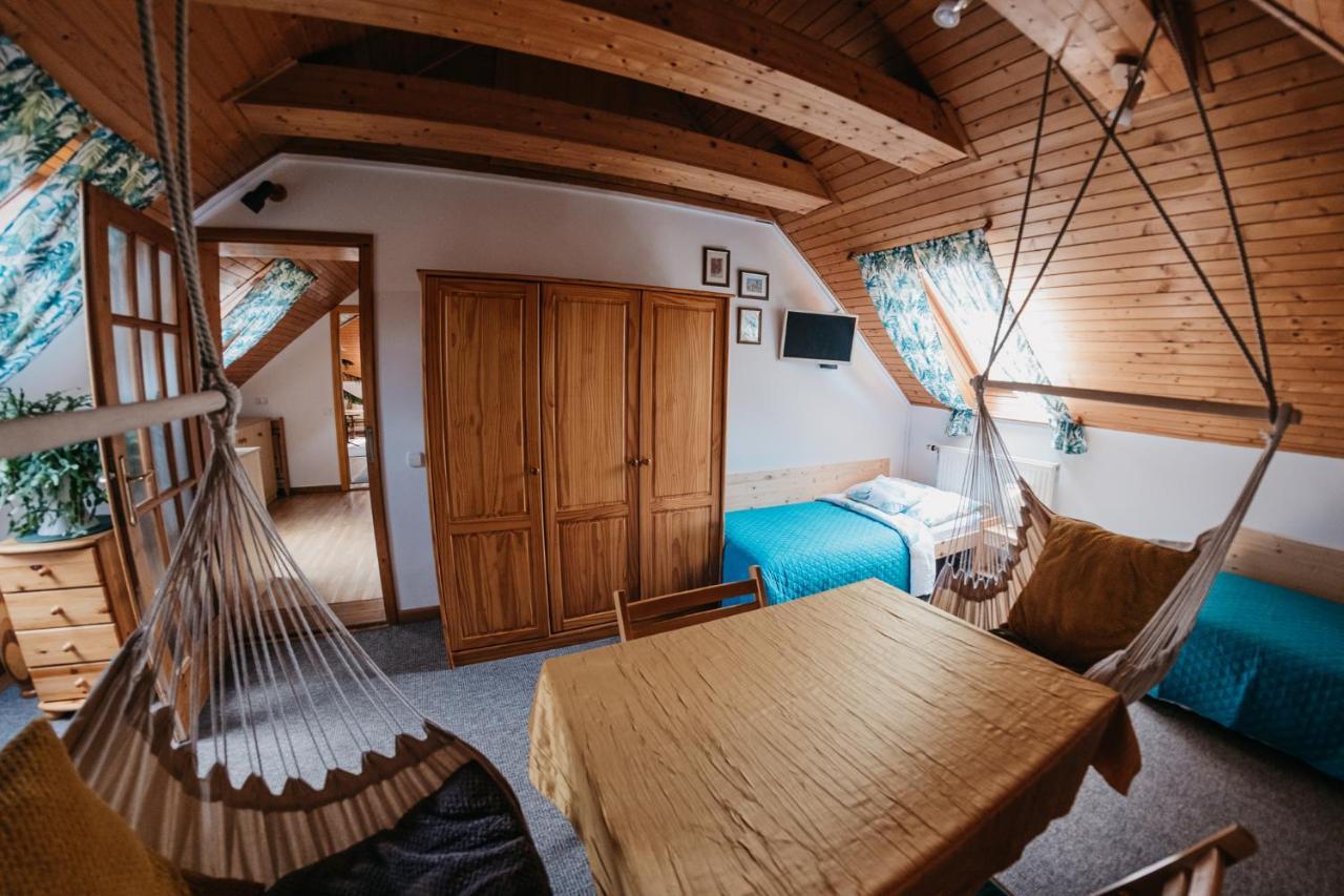 Hotel Hemina Vendeghaz Tata Zewnętrze zdjęcie